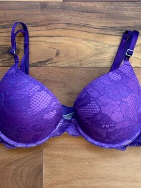 Victoria’s Secret Bio Fit Demi-Uplift Lace Bra